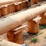 Применение лиственницы в строительстве Технология возведения деревянного фундамента своими руками