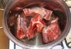 Ako rýchlo uvariť hovädzie mäso: užitočné tipy