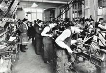 Как работят английските профсъюзи Профсъюзите възникват за първи път през